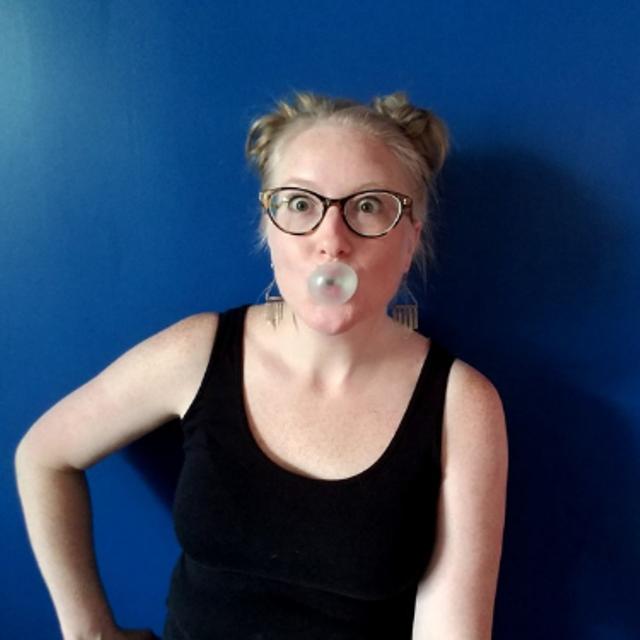 Katy with bubble gum